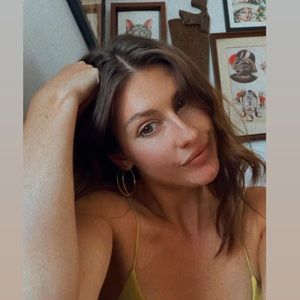 Meet your Posher, Aryka